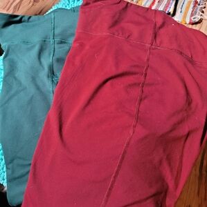 Bundle Of 2 Old Navy Active Leggings